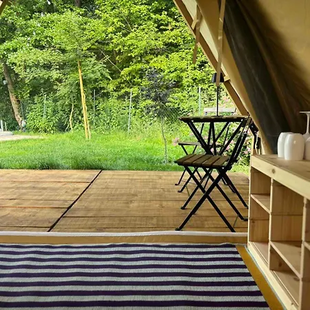 Campismo de Luxo Amazing Village